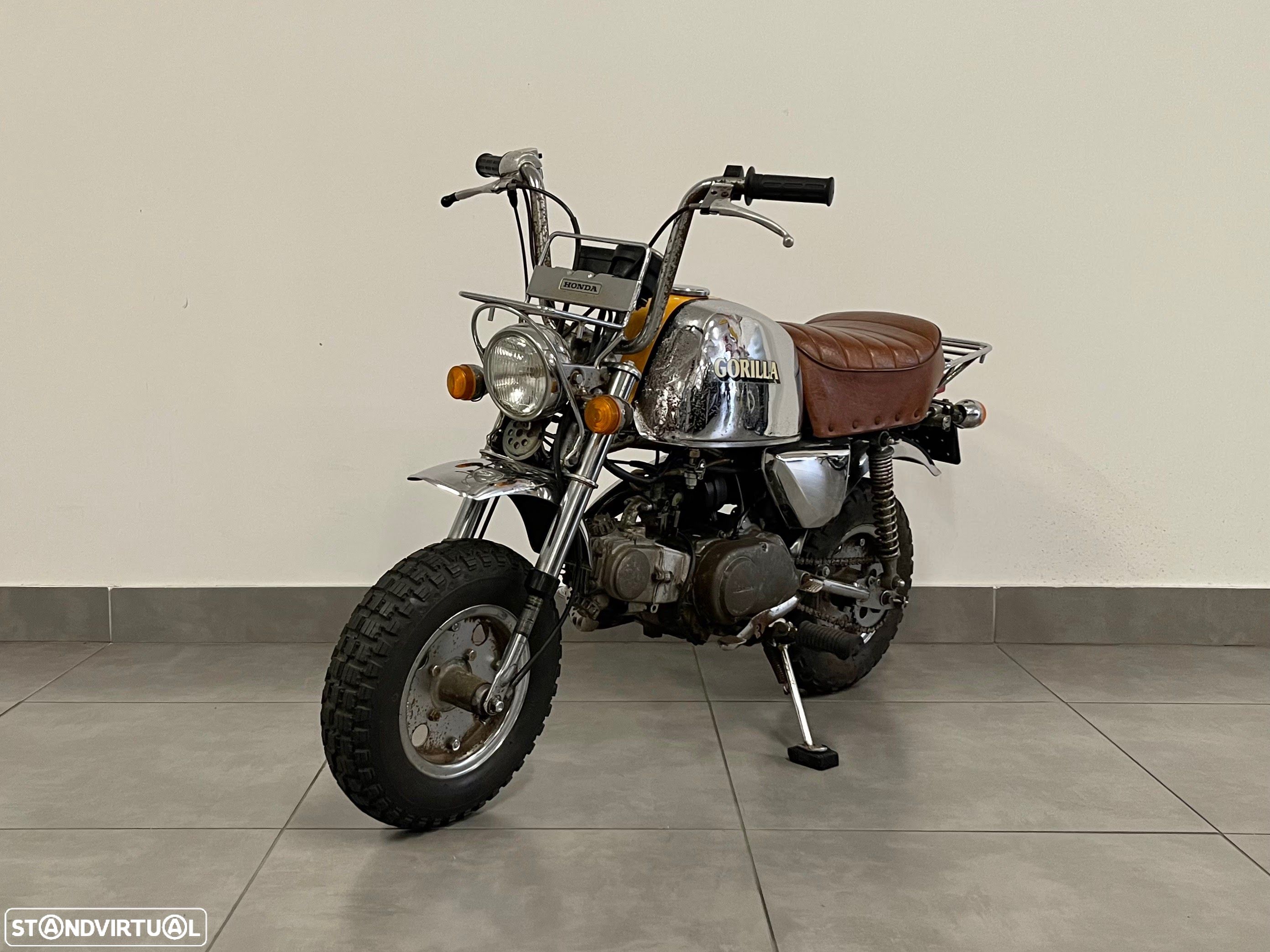 Honda Z 50 GORILLA CHROME EDITION - 1