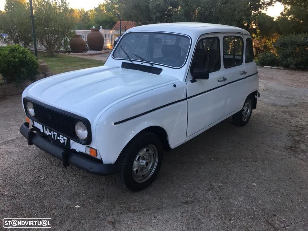 Renault 4 - 2