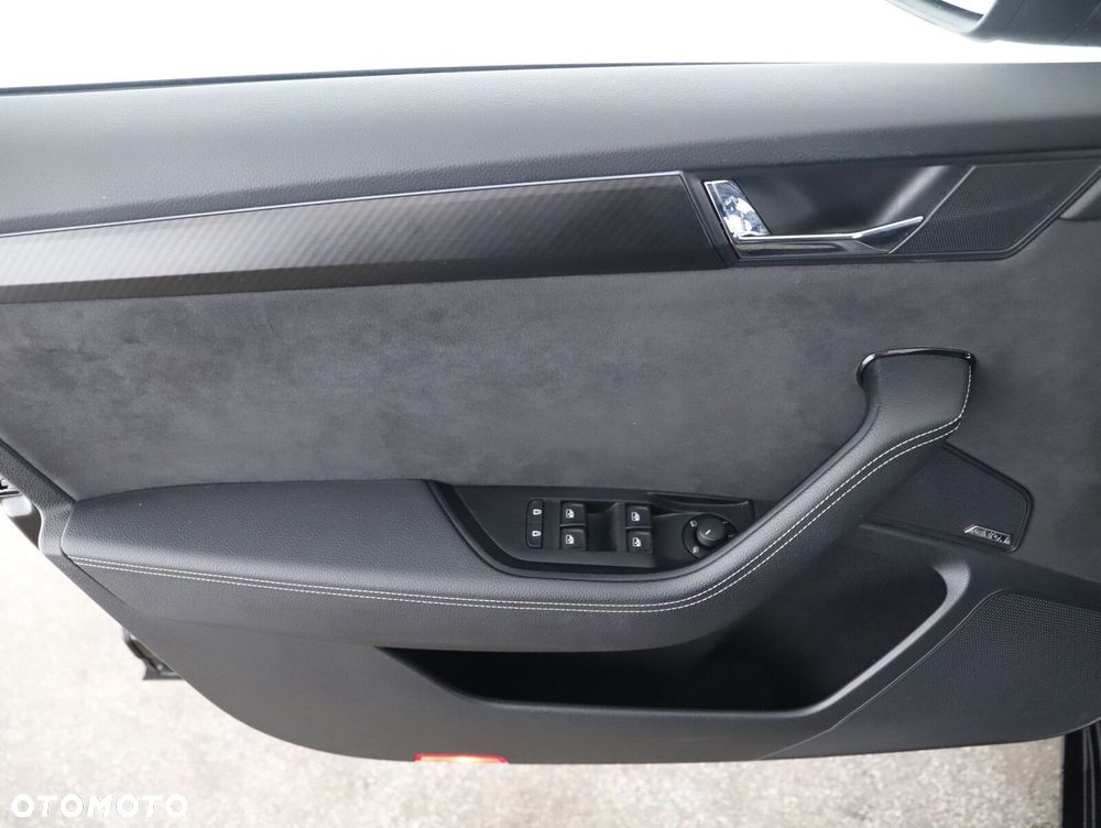 Skoda Superb - 23