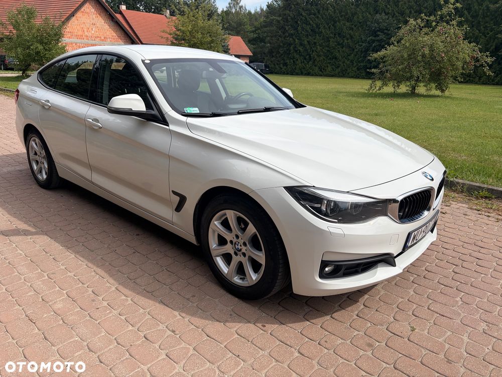 BMW Seria 3 318d Business Edition - 2