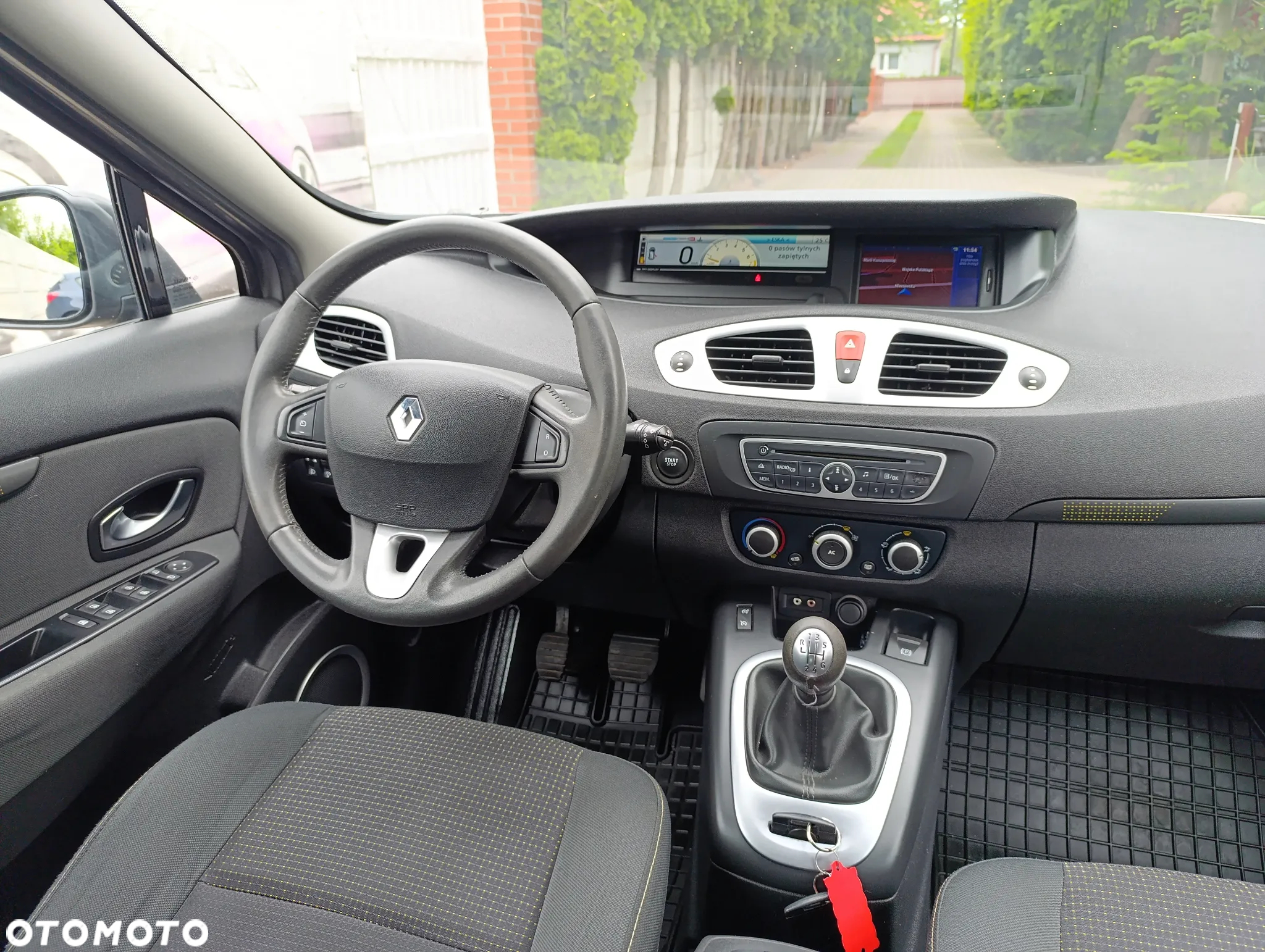 Renault Scenic - 5