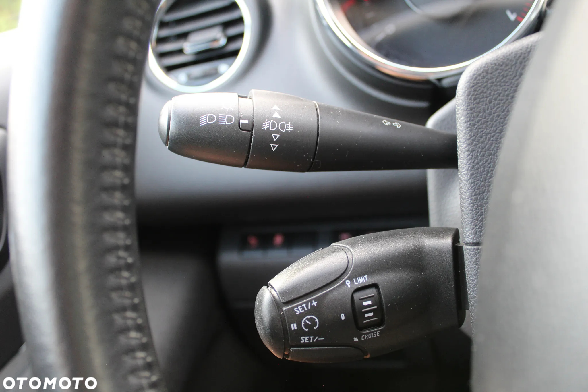 Peugeot 3008 1.2 PureTech Style - 32