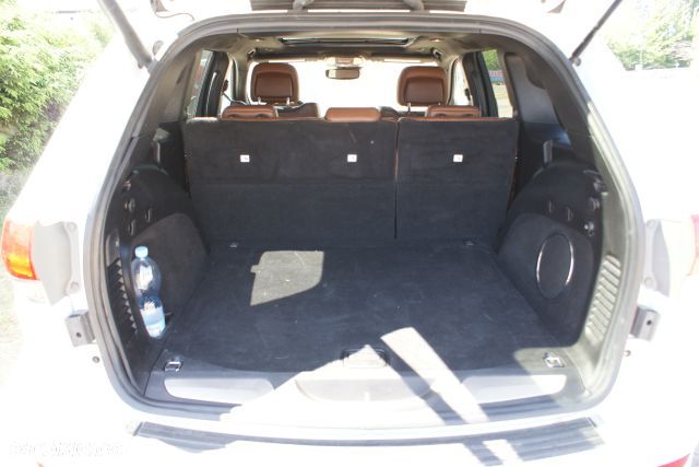 Jeep Grand Cherokee 5.7 V8 HEMI Summit - 10