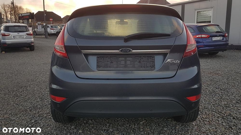 Ford Fiesta 1.25 Titanium - 12
