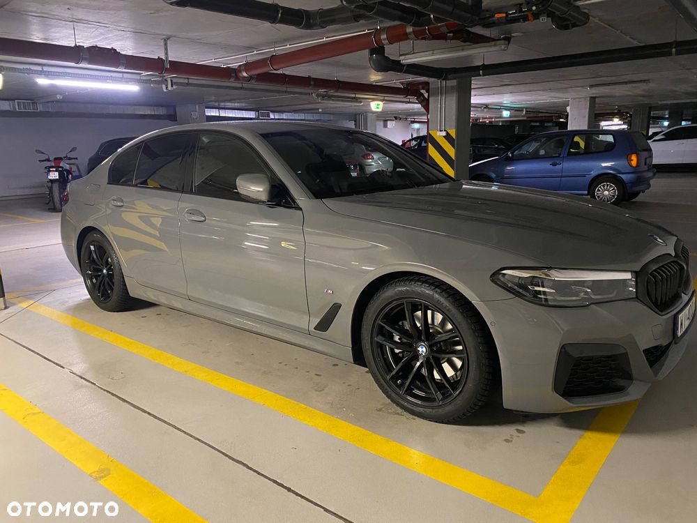 BMW Seria 5 518d M Sport sport - 37