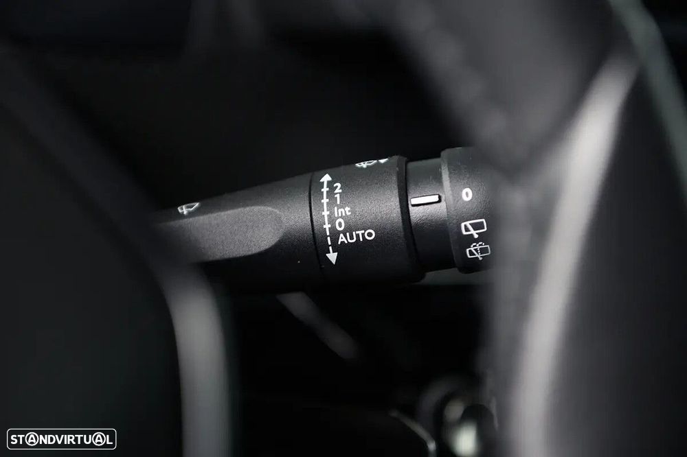 Peugeot 2008 1.2 PureTech Style - 40