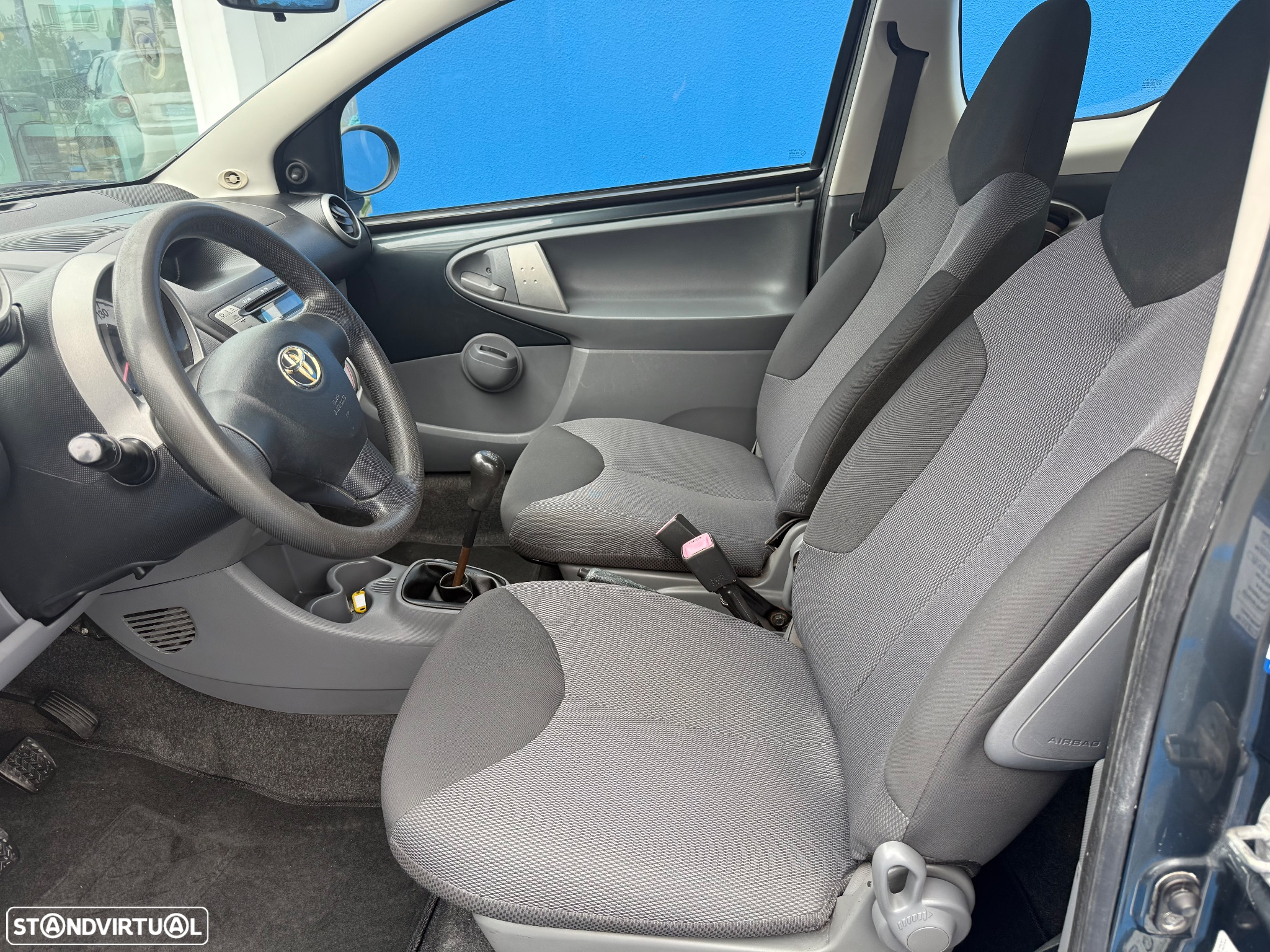 Toyota Aygo 1.0 + AC - 8