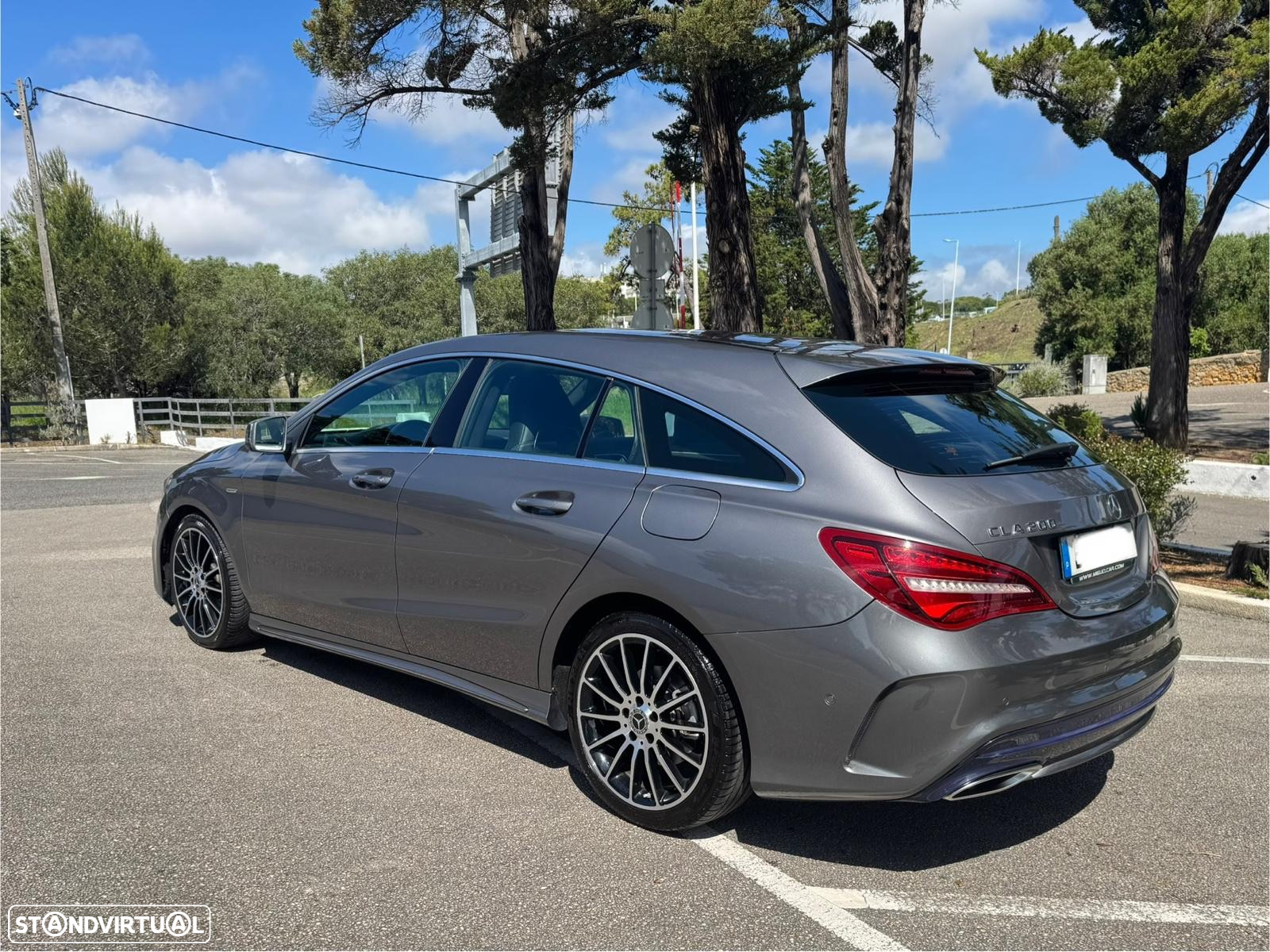 Mercedes-Benz CLA 200 Shooting Brake AMG Line Aut. - 6