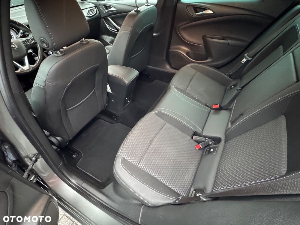 Opel Astra 1.6 D (CDTI) Start/Stop Innovation - 31