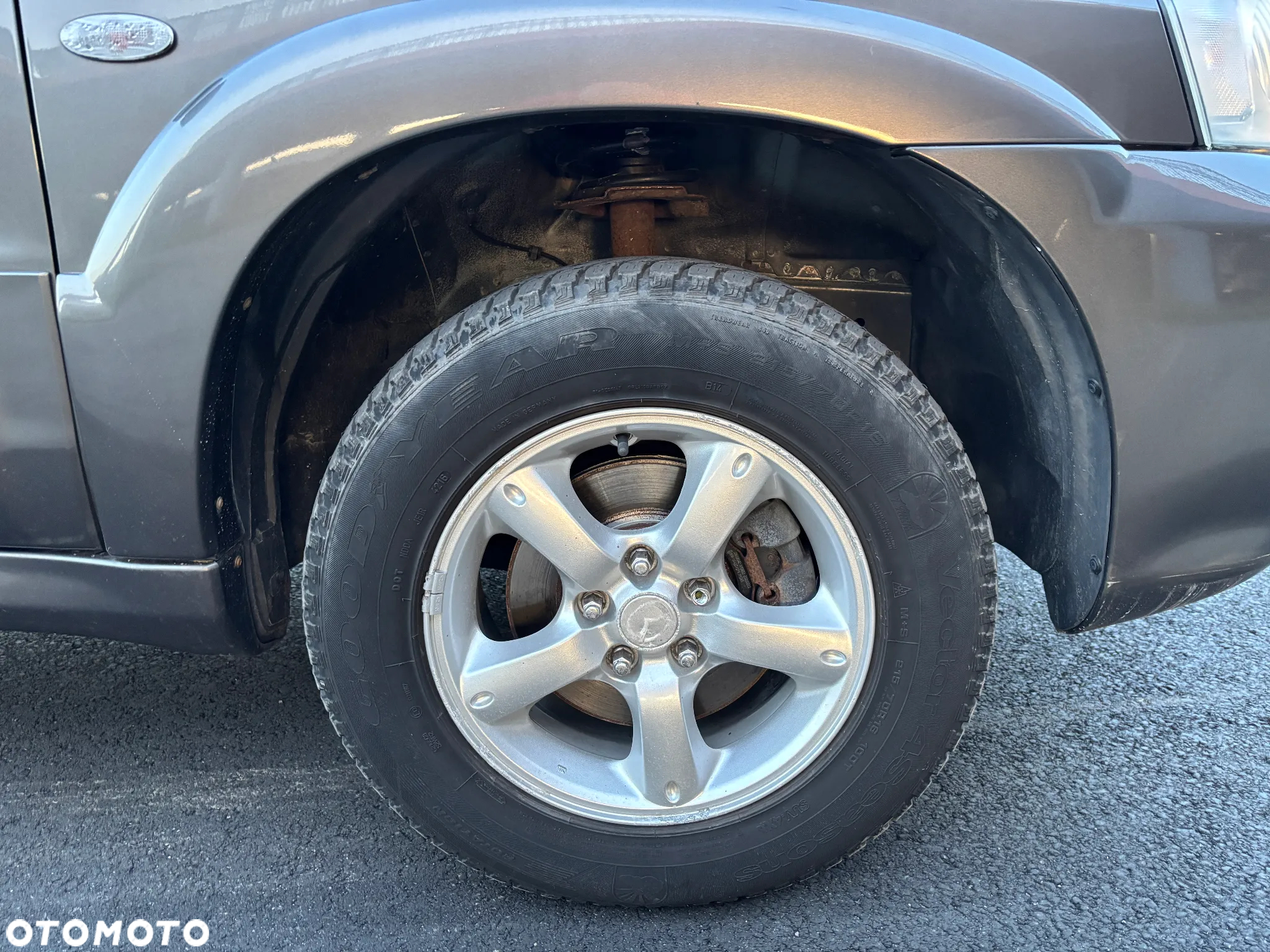 Mazda Tribute 2.3 Comfort - 24