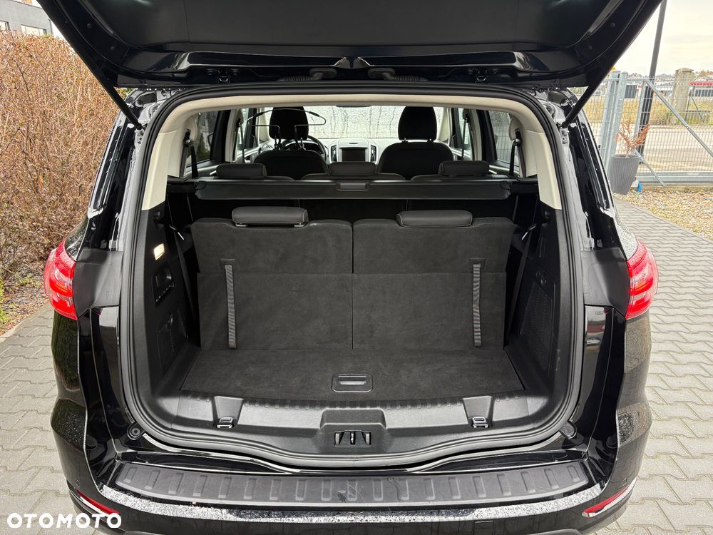 Ford S-Max 2.0 EcoBlue Titanium - 19