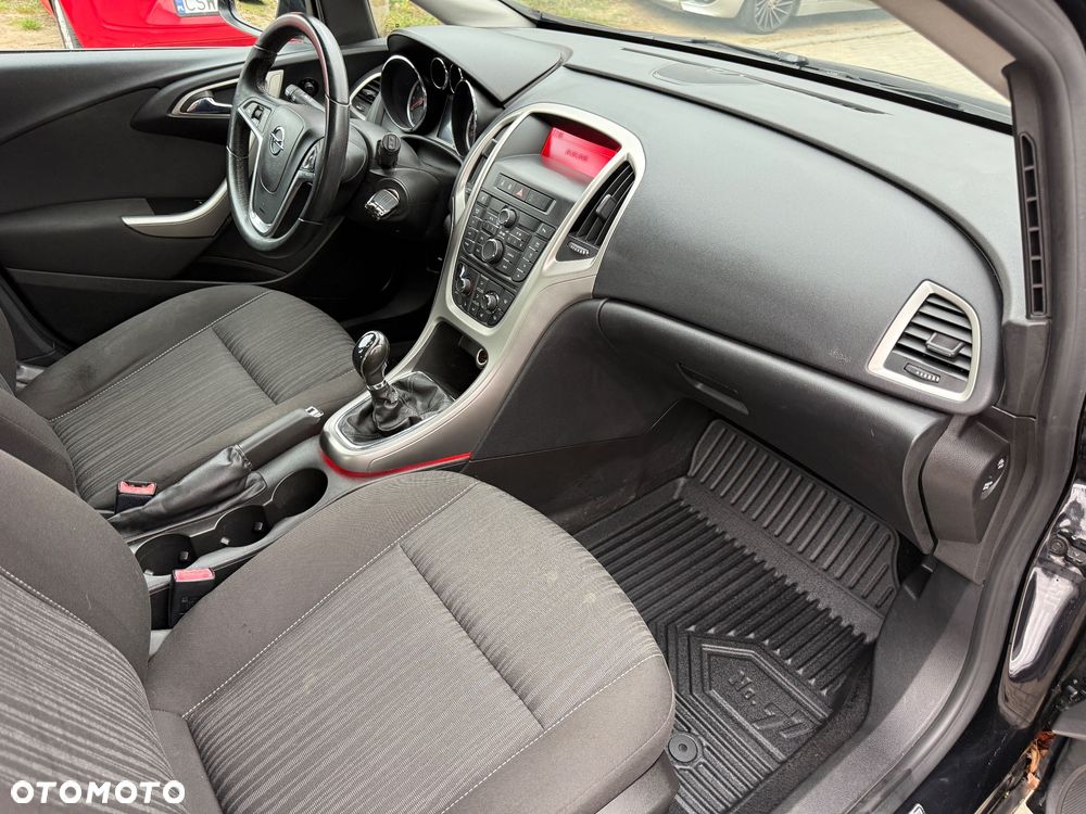 Opel Astra - 12