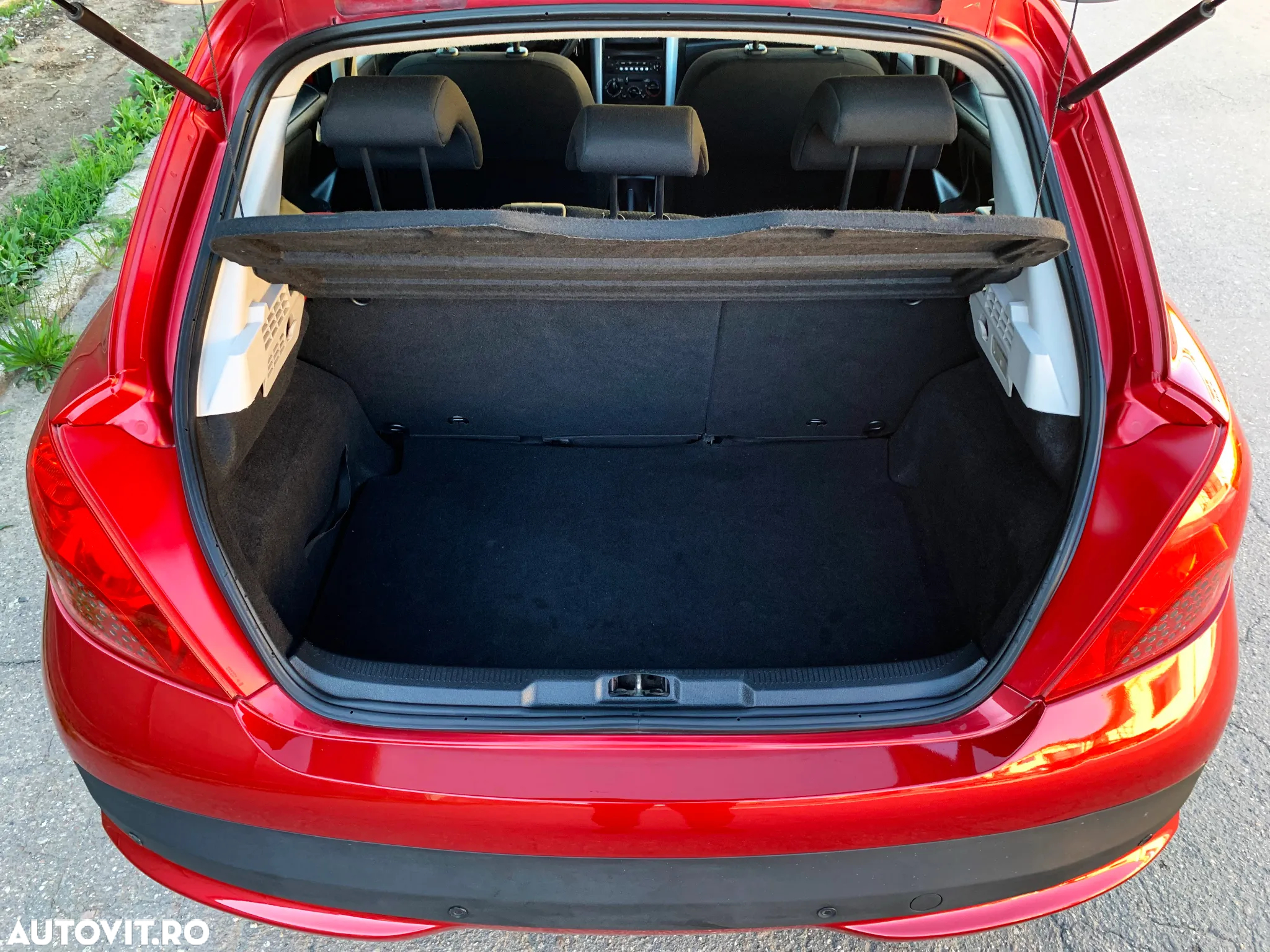 Peugeot 207 1.4E 16V Trendy - 8