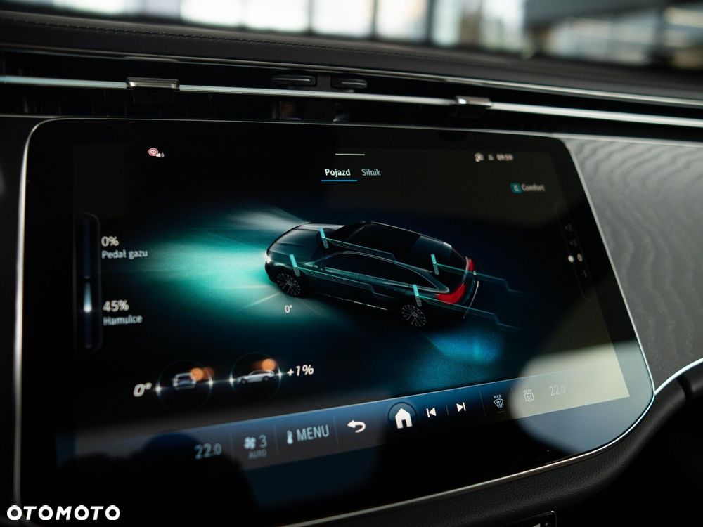 Mercedes-Benz Klasa E - 24