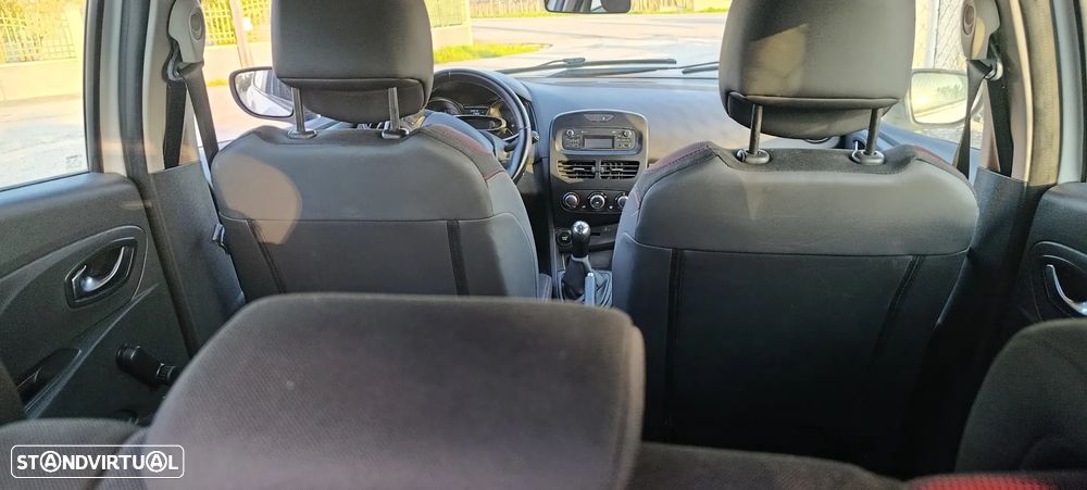Renault Clio 1.5 dCi Zen - 9