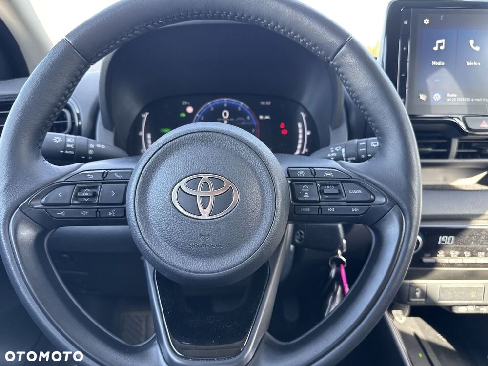 Toyota Yaris Hybrid 1.5 Style - 18