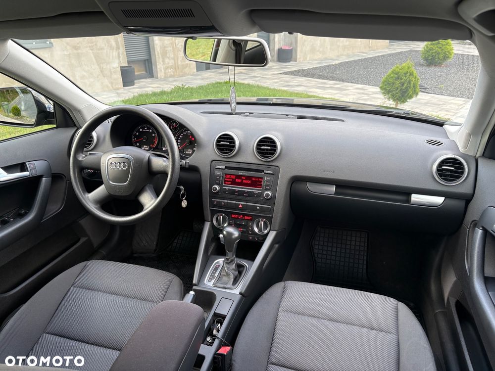Audi A3 Sportback - 10