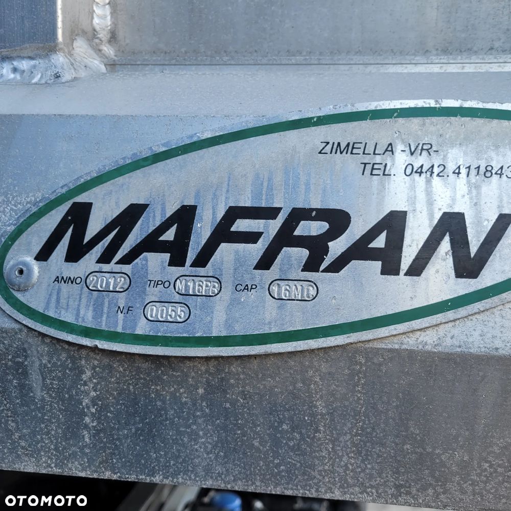 Mercedes-Benz SCANIA ,MAN - 18