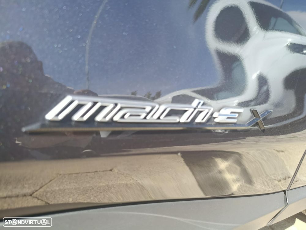Ford Mustang Mach-E Alargada - 10
