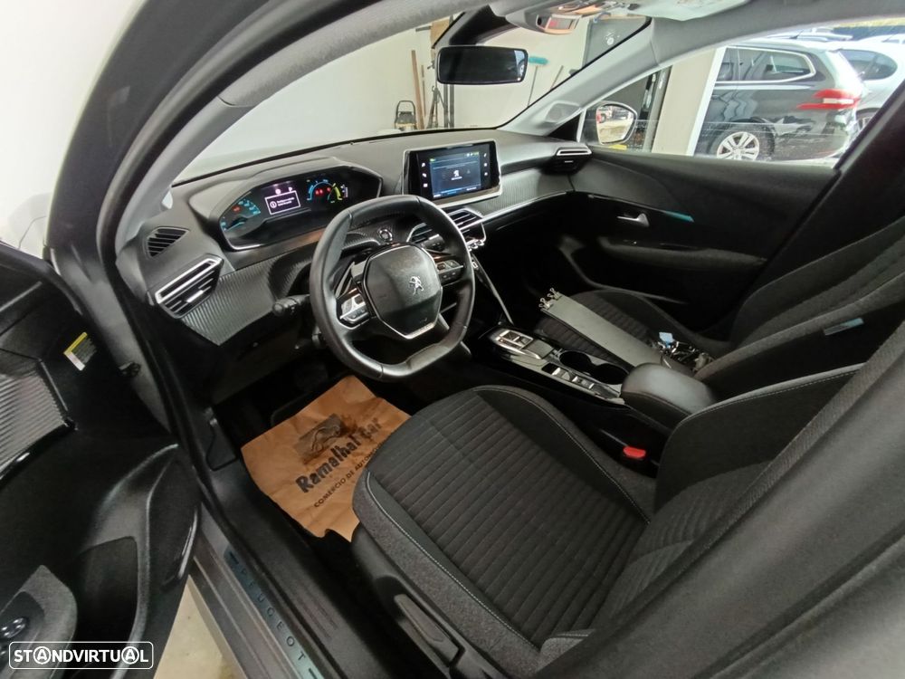 Peugeot e-208 50 kWh Style - 14