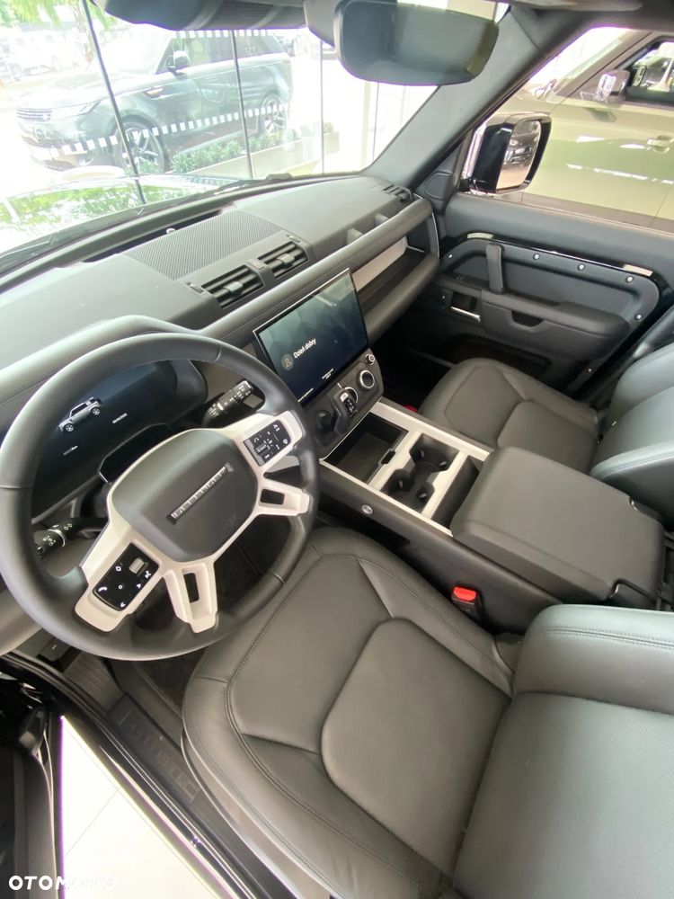 Land Rover Defender 3.0 D350 mHEV X-Dynamic SE - 10