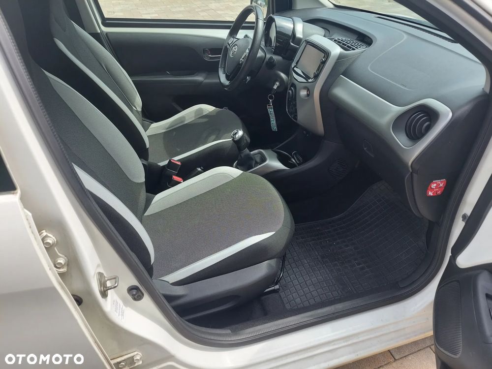 Toyota Aygo - 21