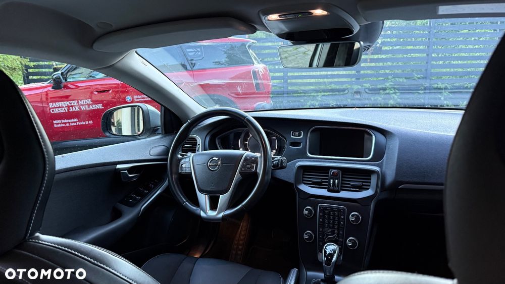 Volvo V40 D2 Geartronic Ocean Race - 37