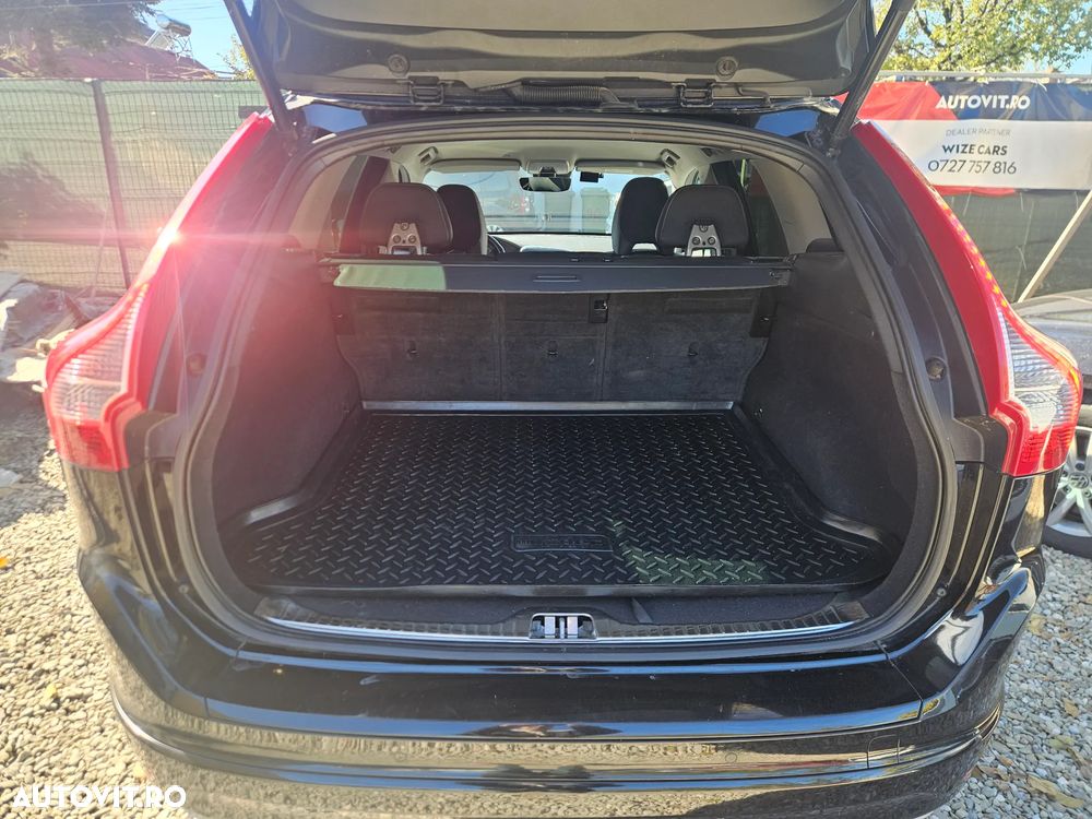 Volvo XC 60 D3 Geartronic Momentum - 17