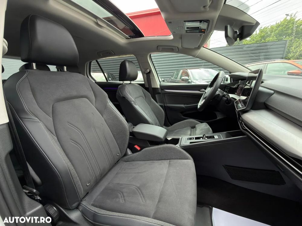 Volkswagen Golf 1.5 eTSI OPF DSG R-Line - 20