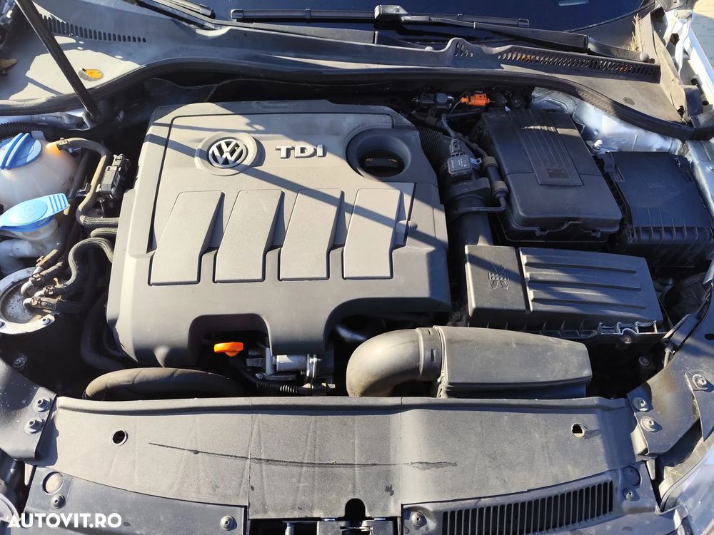 Volkswagen Golf Variant 1.6 TDI 4Motion BlueMotion Technology Comfortline - 12