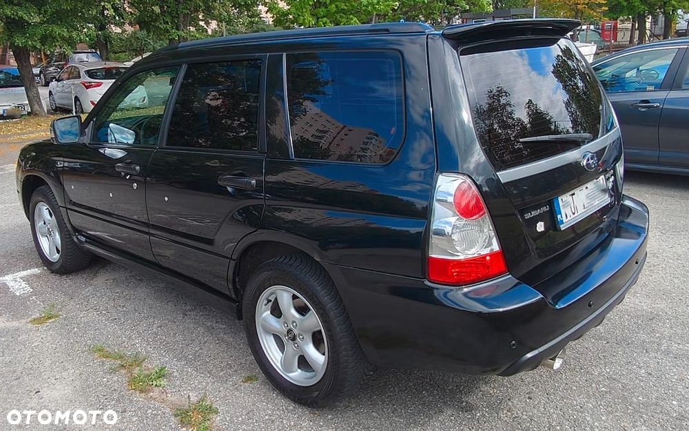 Subaru Forester 2.5 XT LOV - 7
