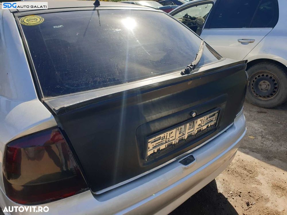 Hayon Haion Portbagaj Dezechipat cu Eleron si Luneta Geam Sticla Opel Astra G Hatchback 1998 - 2004 - 2