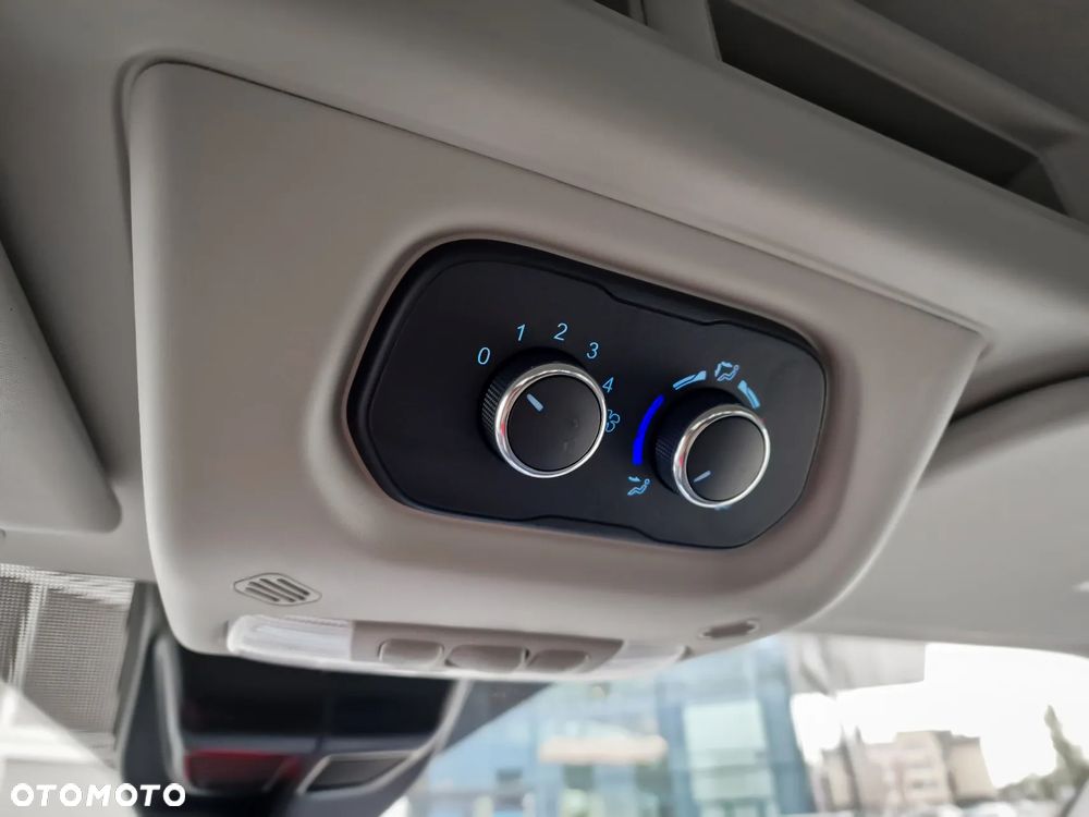 Ford Transit - 19