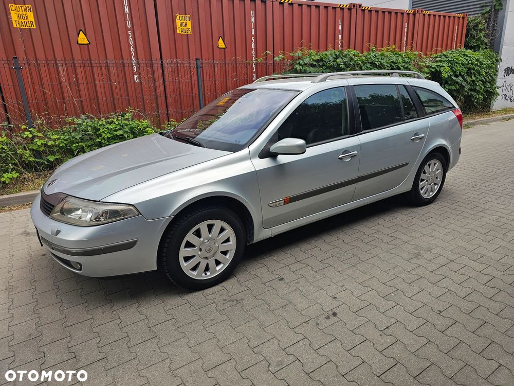 Renault Laguna Grandtour 1.8 Privilege - 1
