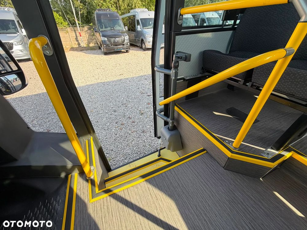 Iveco Daily - 24