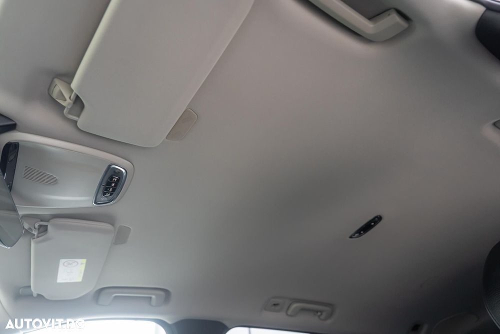 Volvo XC 90 T5 AWD Geartronic Momentum - 20