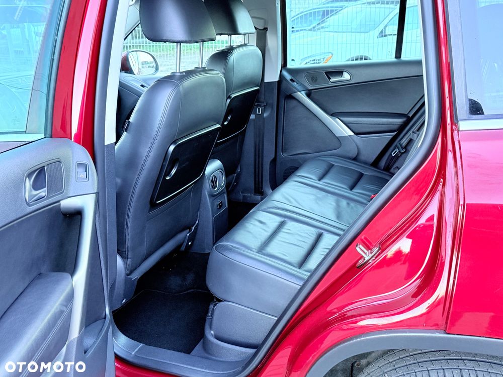 Volkswagen Tiguan 1.4 TSI BlueMotion Technology Exclusive - 31