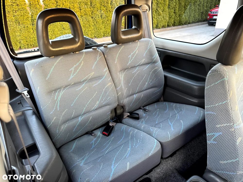 Suzuki Jimny - 12