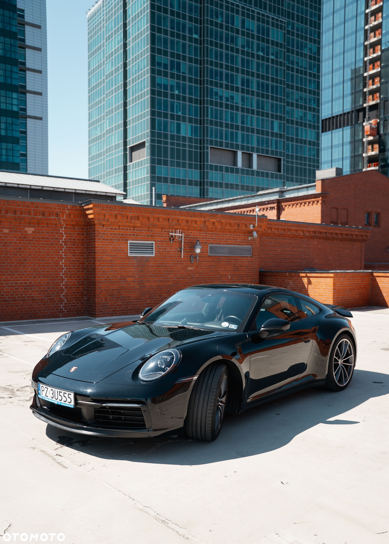 Porsche 911 Carrera - 17