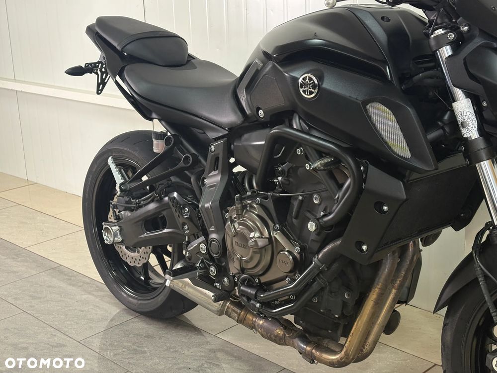 Yamaha MT - 7