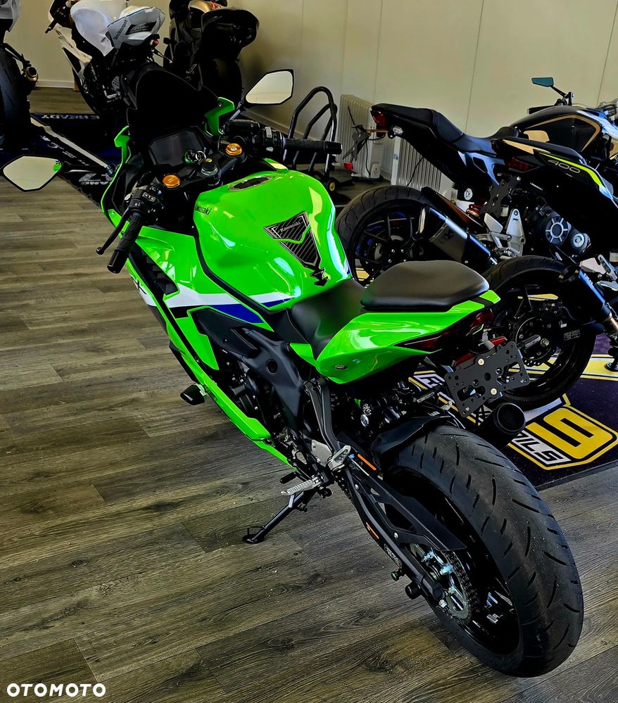 Kawasaki ZX - 10