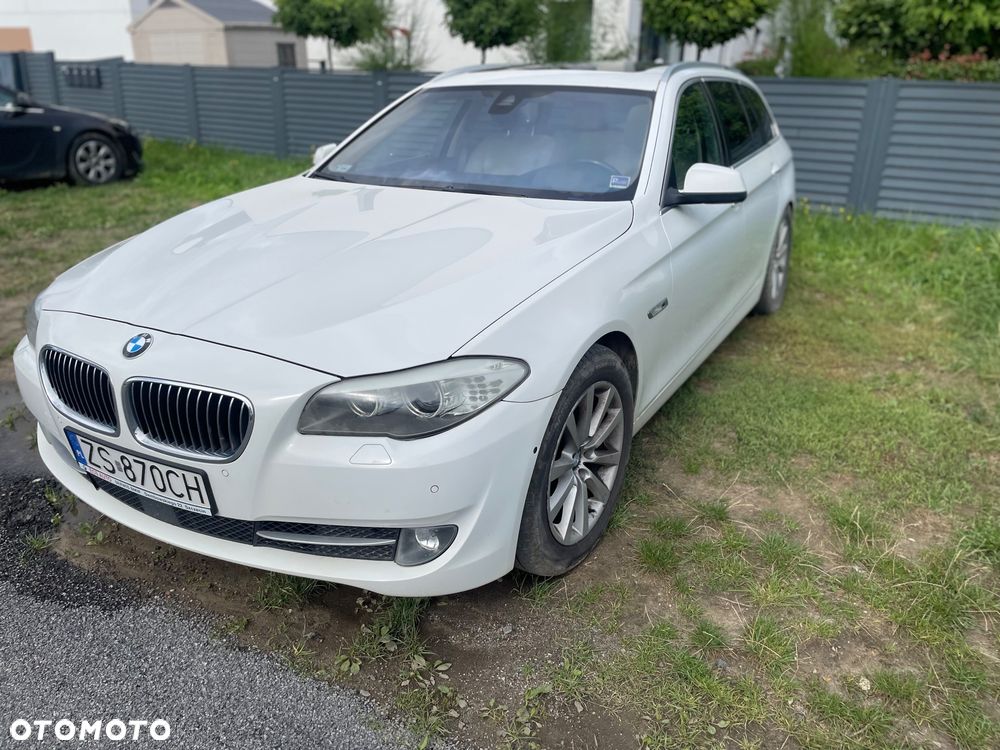 BMW Seria 5 520d - 2