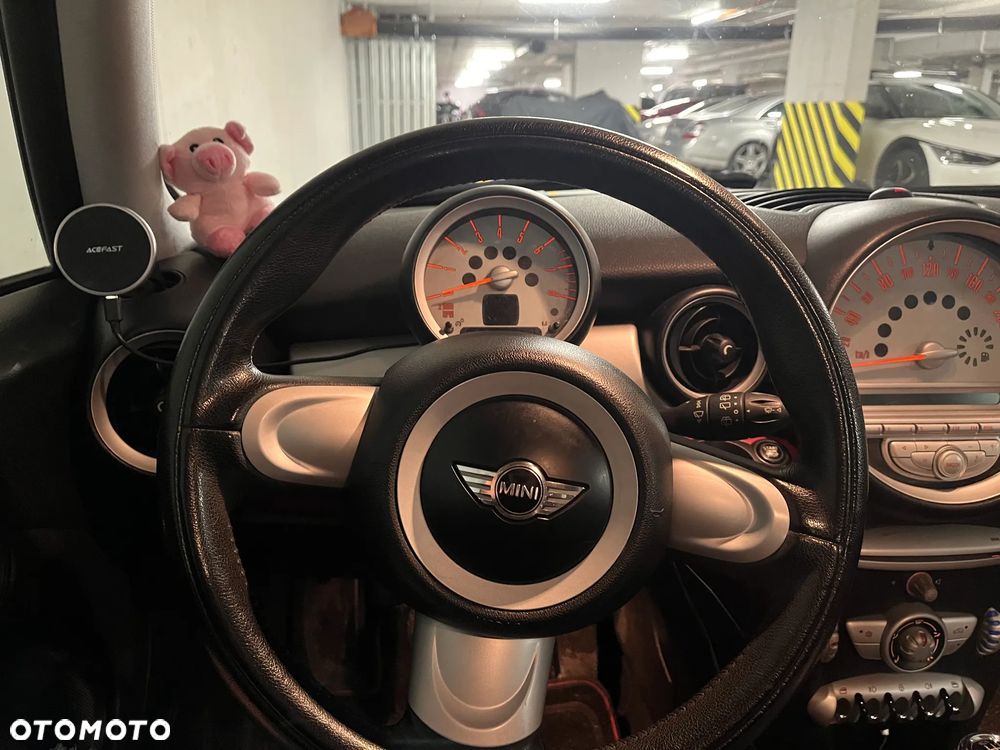 MINI ONE Standard - 4