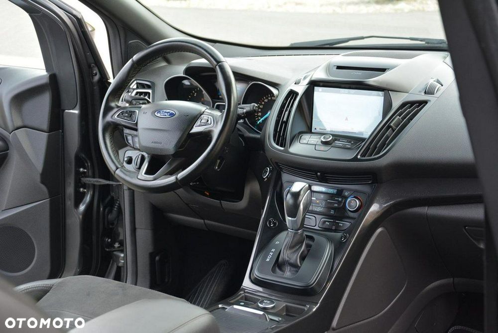 Ford Kuga 2.0 TDCi 4x4 ST-Line - 17
