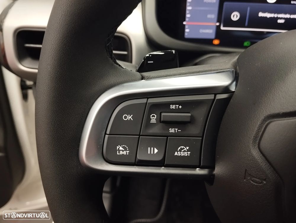 Jeep Avenger 1.2 e-Hybrid Longitude DCT - 20