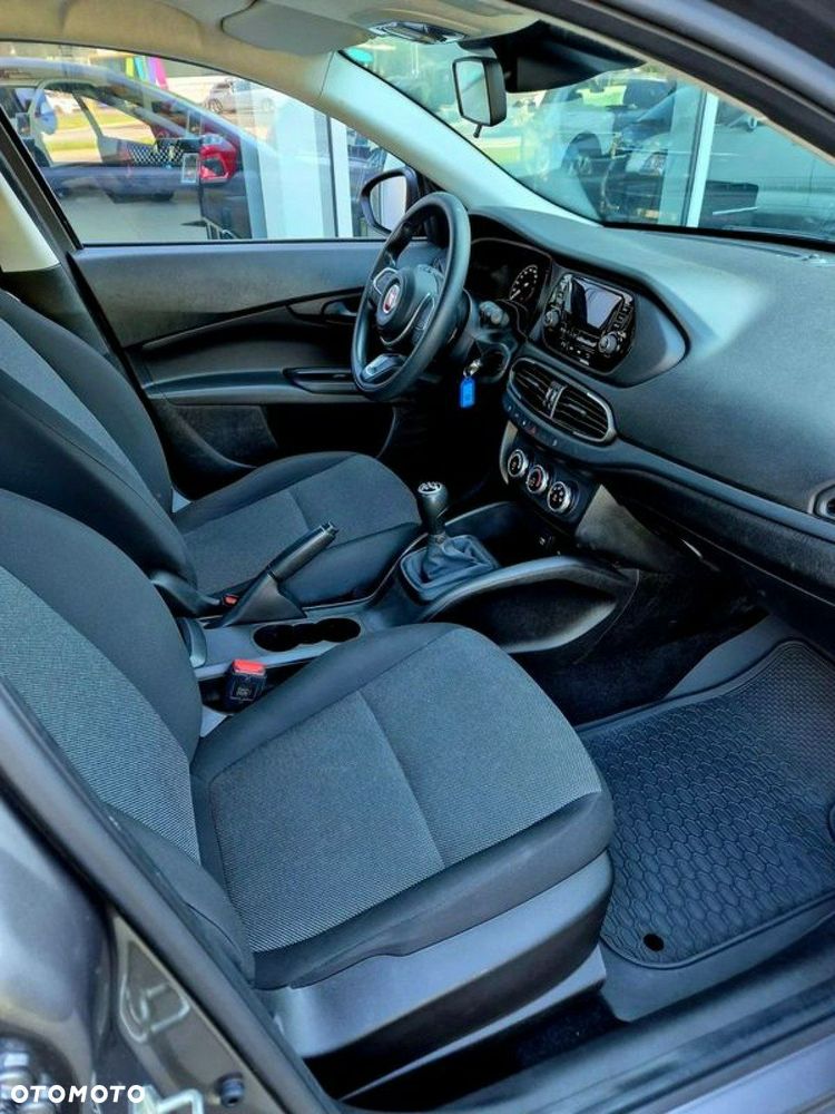 Fiat Tipo 1.0 T3 - 13