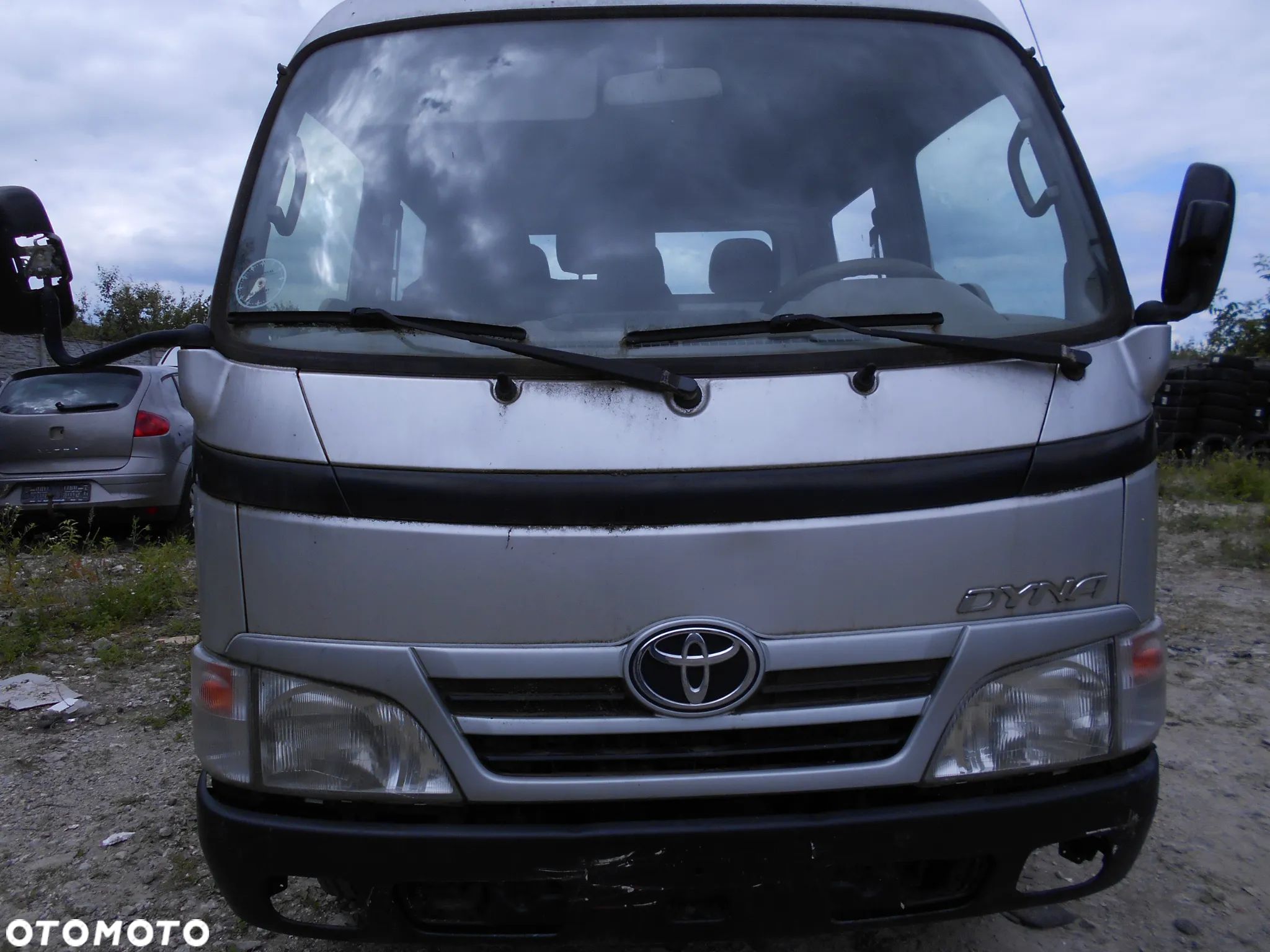 Toyota Dyna 3.0 D4D U300 U400 231L  ZBIORNIK PALIWA BAK POMPA PALIWA - 1