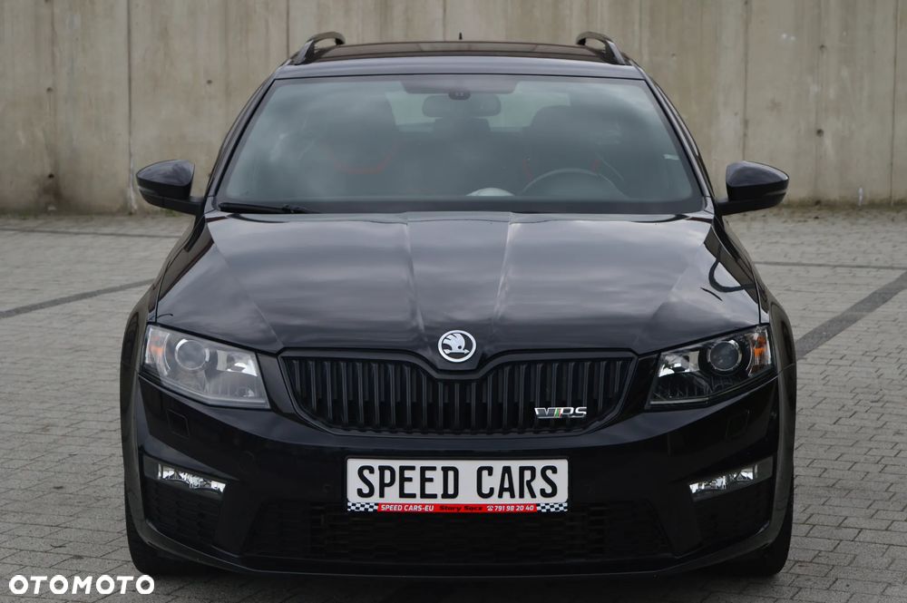 Skoda Octavia 2.0 TDI DSG RS - 2