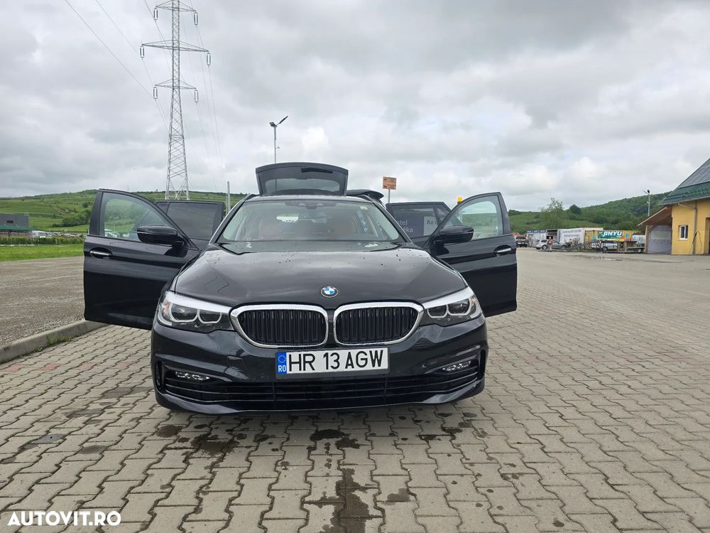 BMW Seria 5 530i Aut. Sport Line - 11