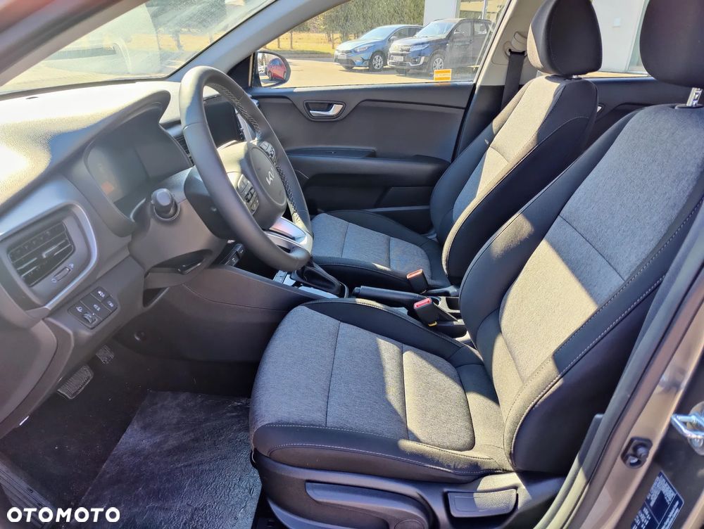 Kia Stonic 1.0 T-GDI M DCT - 11
